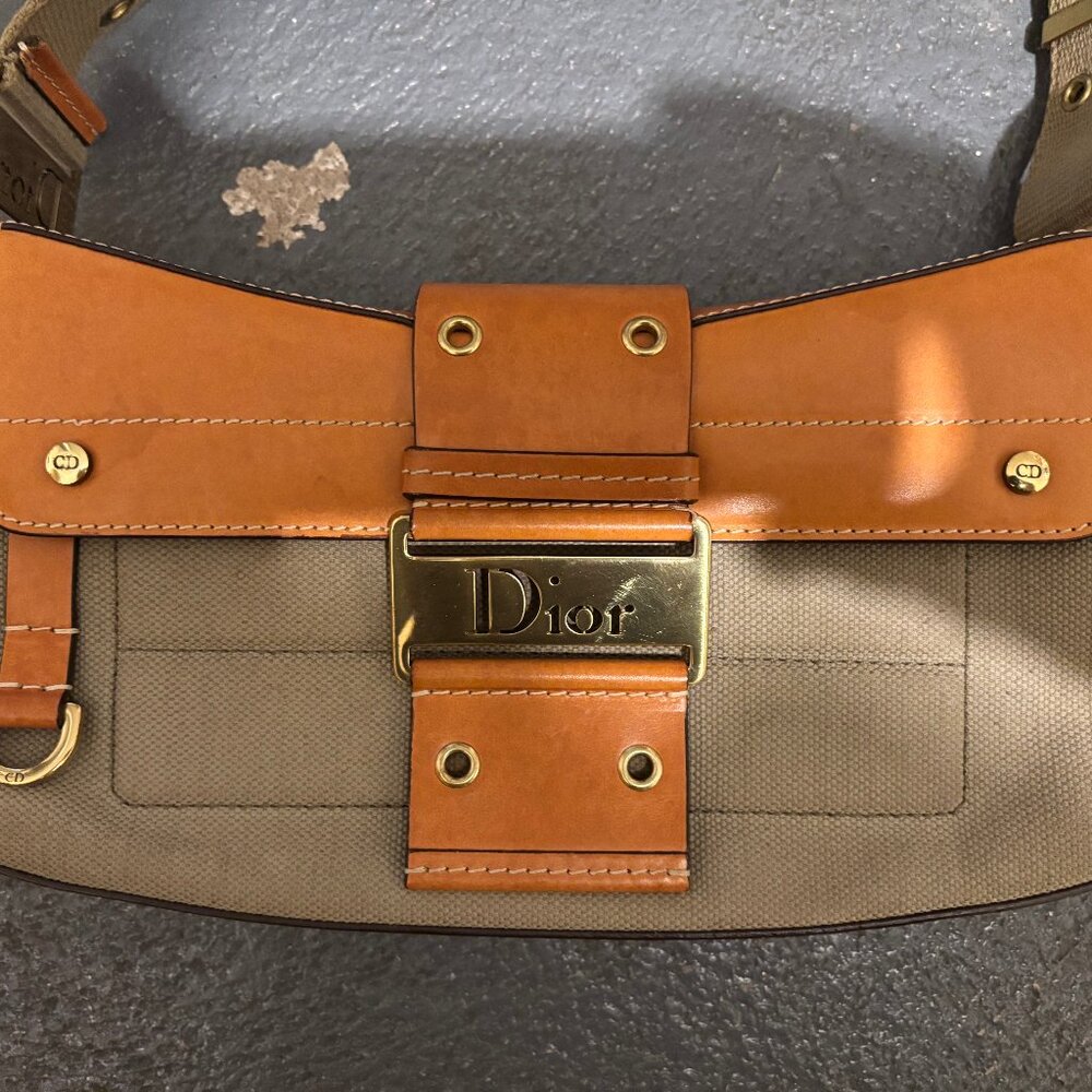 CHRISTIAN DIOR 2002 STREET CHIC SHOULDER BAG